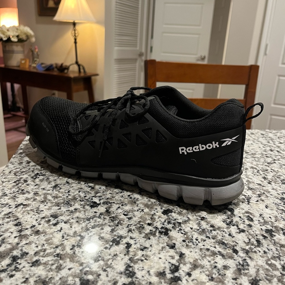 Reebok Work Alloy Toe Shoes | Size 15